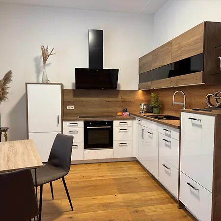 Modernes Fuer Monteure Und Geschaeftsreisende 아파트 바트에센