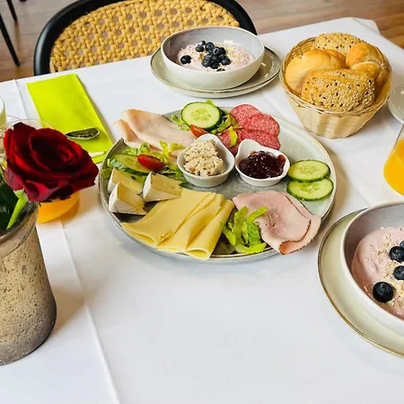 Modernes Fuer Monteure Und Geschaeftsreisende * Bad Essen