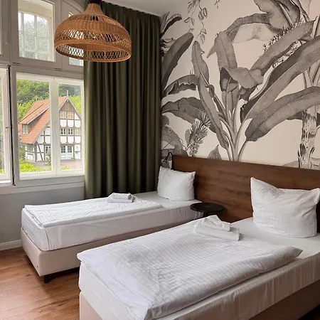 Modernes Fuer Monteure Und Geschaeftsreisende Apartman *